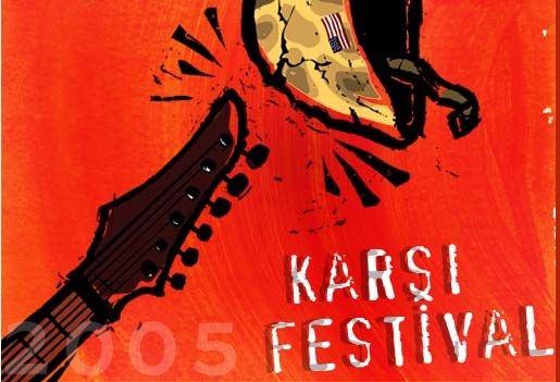 Karşı Festival afişi, gitarla kırılan askeri kask